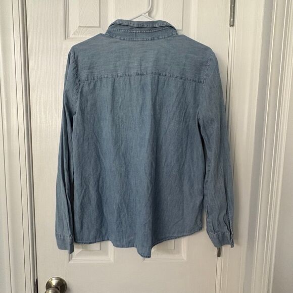 LOFT Embellished Chambray Button Down Shirt Women’s Large - Picture 2 of 9